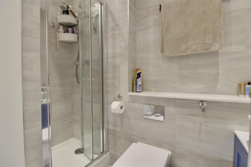 Apartment in Portsmouth, Old Portsmouth - View 6