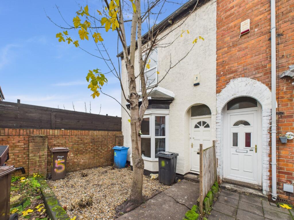 Main image of property: Dudley Avenue, Mayfield Street, Hull, HU3 1PF