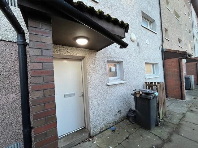 Main image of property: 15 Swallowtail Court, Dundee