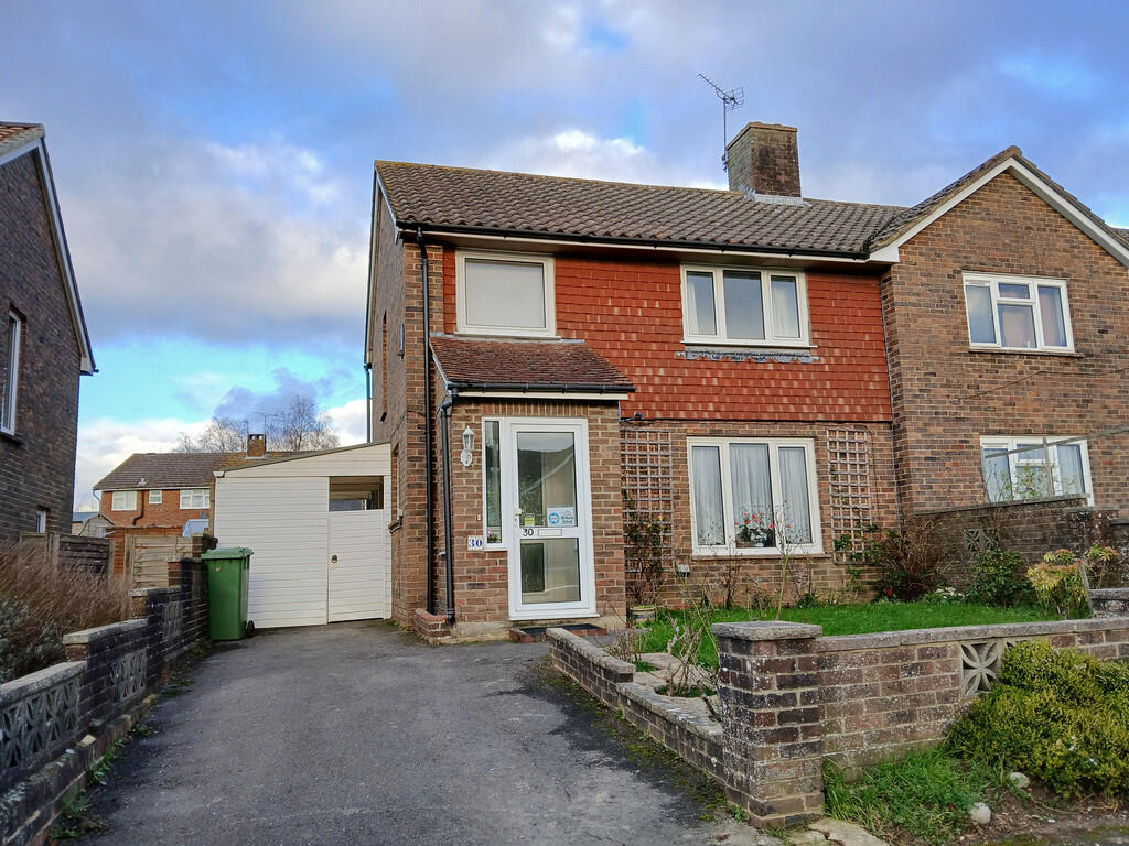 Main image of property: Arun Road, Billingshurst