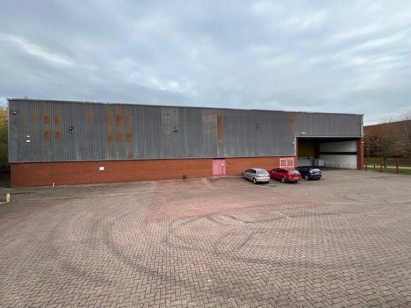 Yard 1.jpg