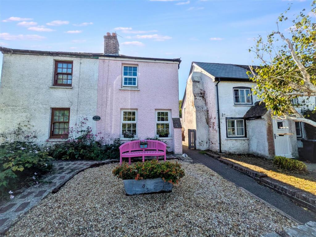 House in Arun, Yapton