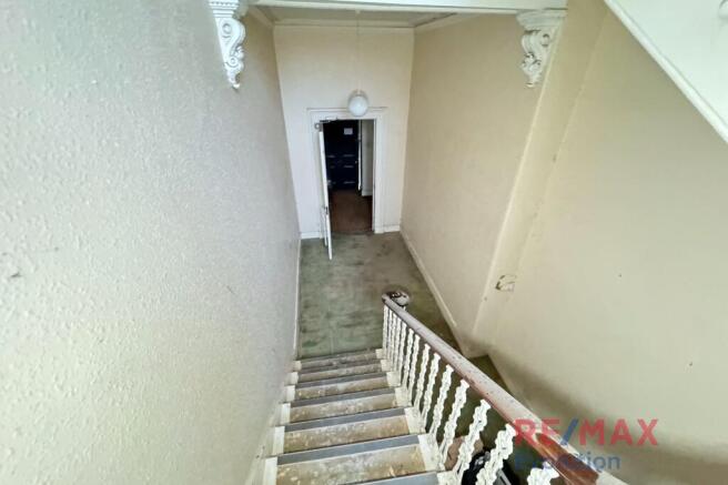 Ground Floor Stairwell