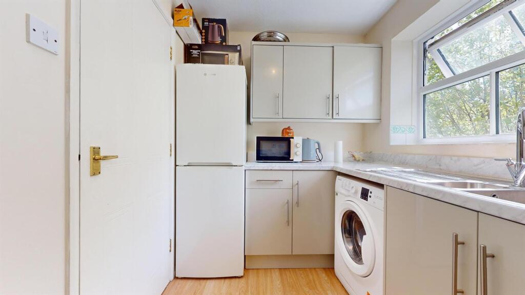 Stoneyard Lane, Poplar, London,E14 photo 4
