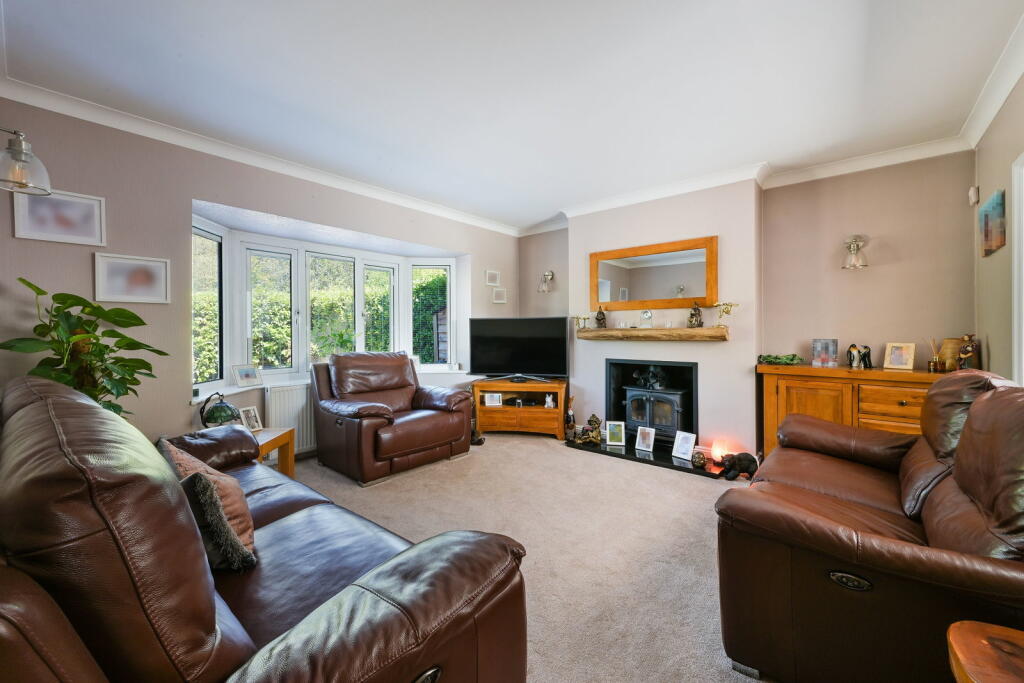 House in Redhill - View 2