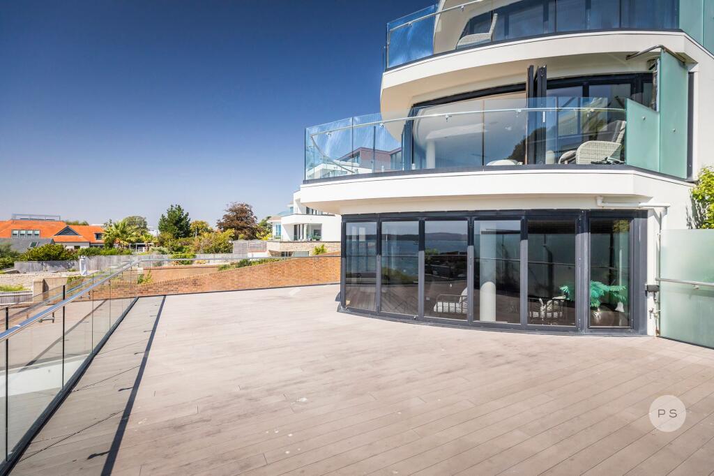 Apartment in Bournemouth - View 5