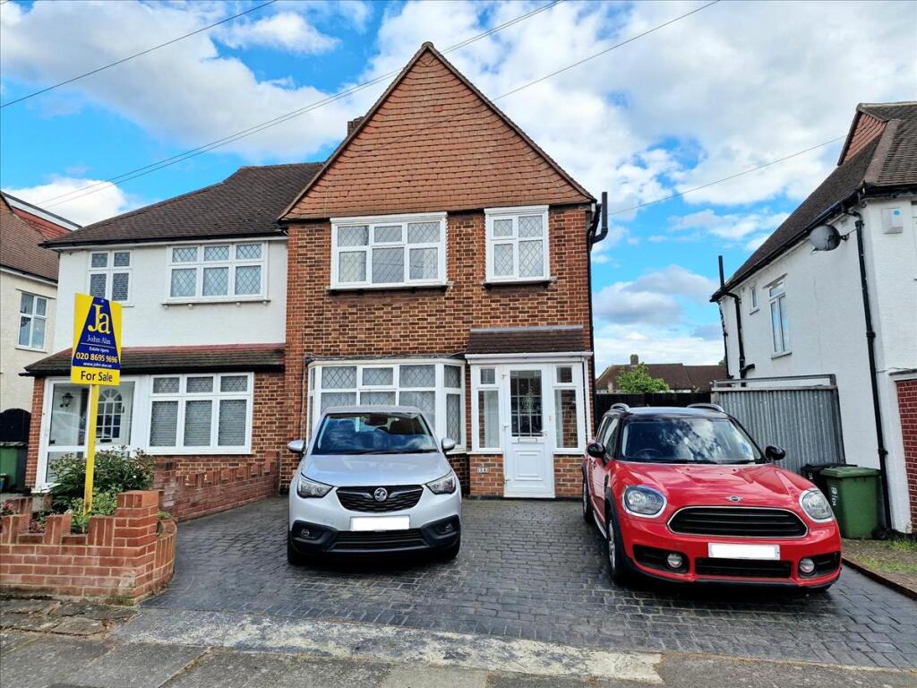 Main image of property: Daneswood Avenue, London, SE6