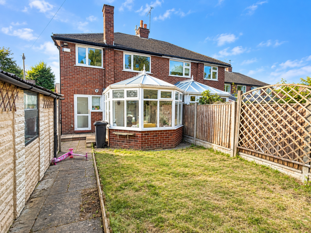 House in Stockport - View 5