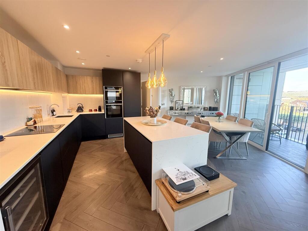 Main image of property: Castle Wharf, Chester Road