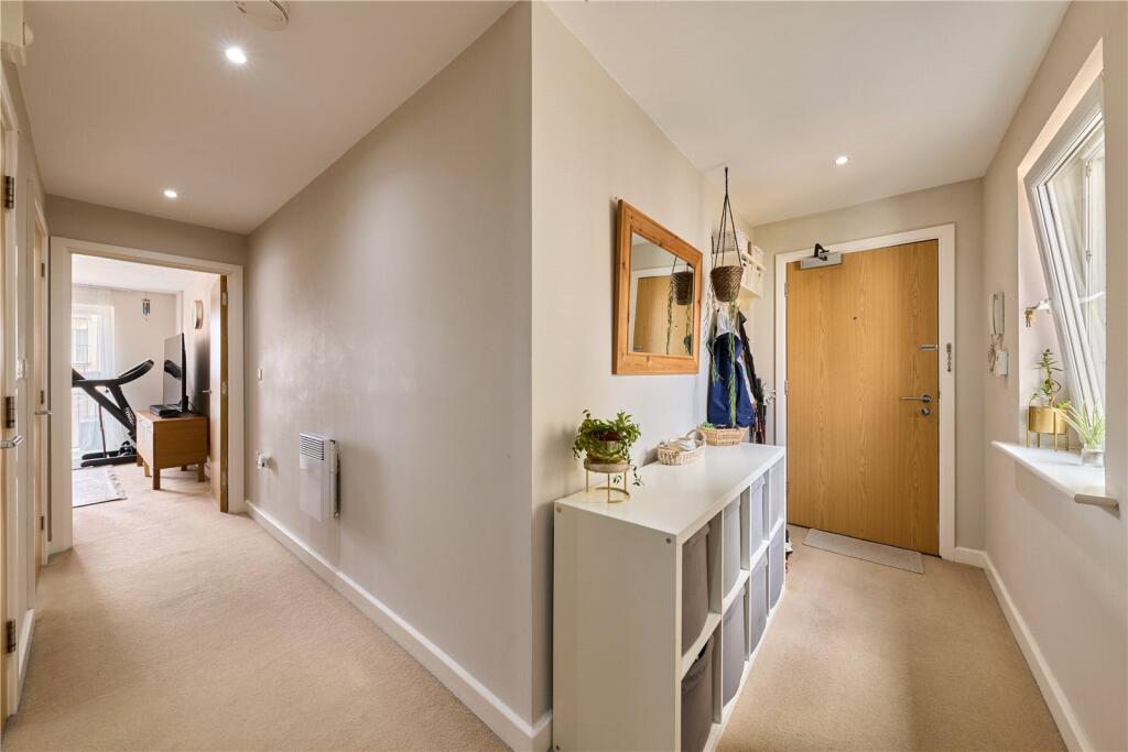 Apartment in Bournemouth - View 5