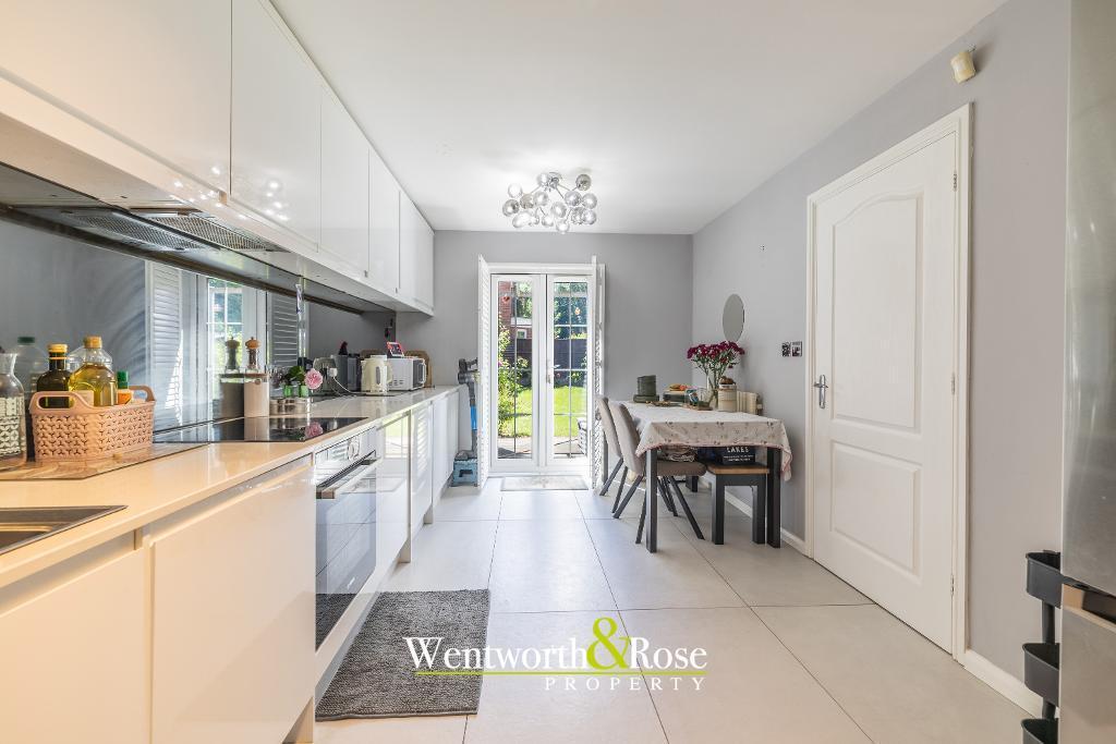 House in Sandwell, Queen's Head - View 4