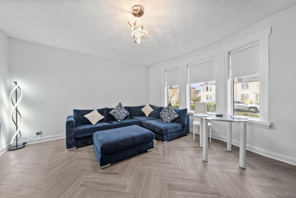 Apartment in Glasgow - View 3