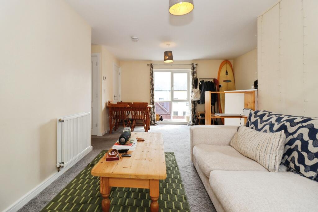 Apartment in Bristol - View 2