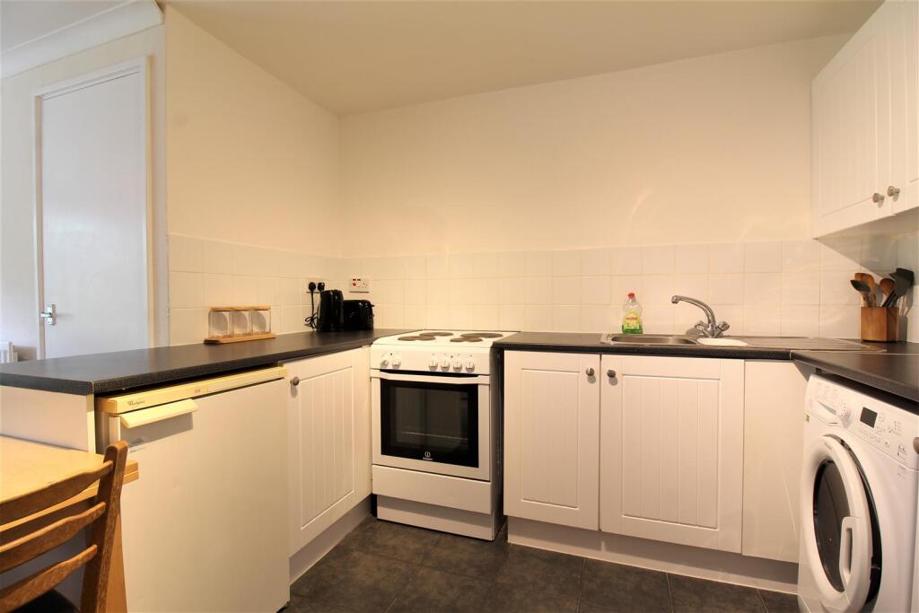 Apartment in Nottingham, Beeston - View 5