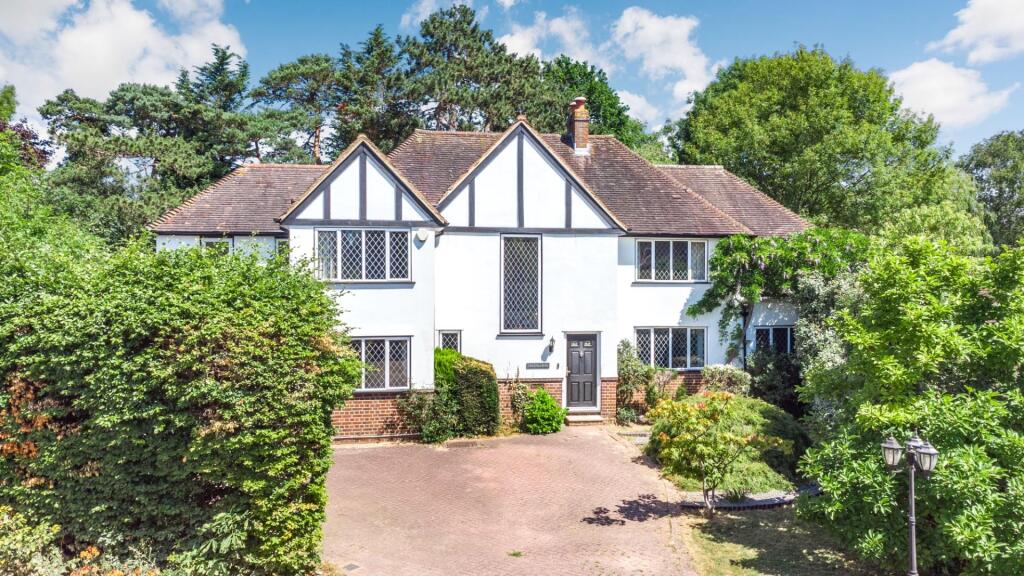 Main image of property: Oakwood Close, Chislehurst