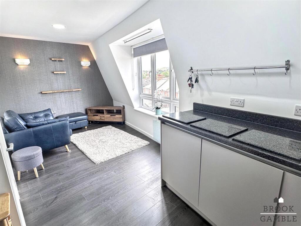 Gildredge Road, Eastbourne - View 6