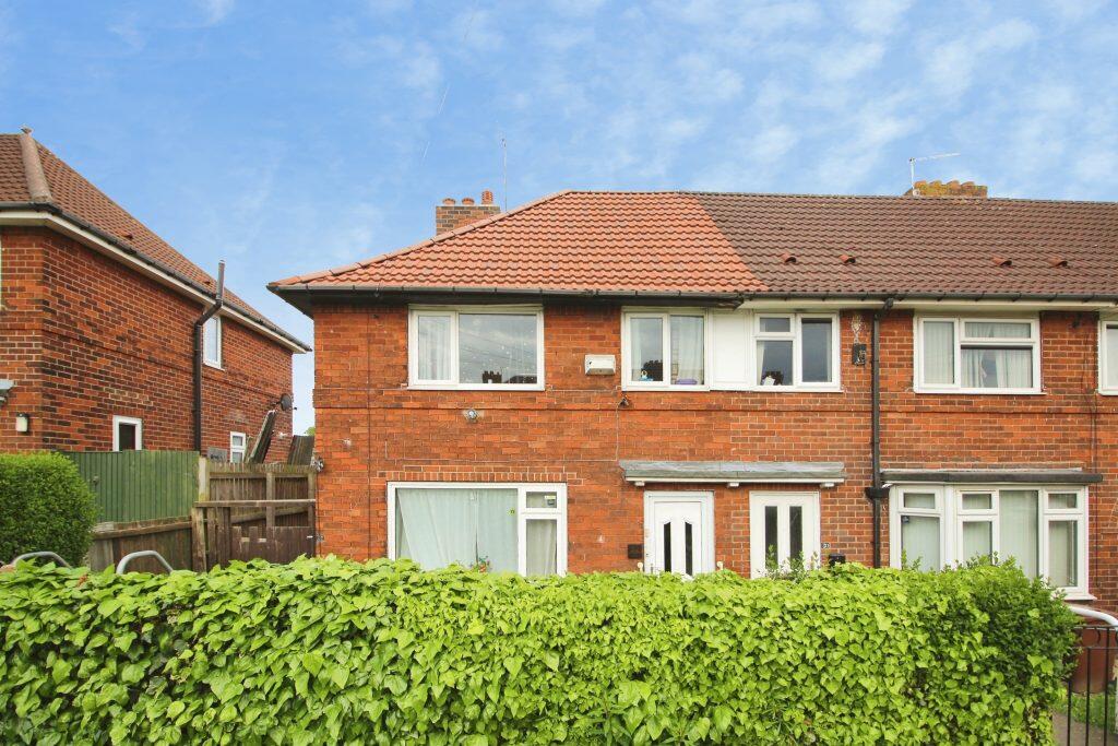 Main image of property: Ironwood Approach, Leeds, LS14 6DR