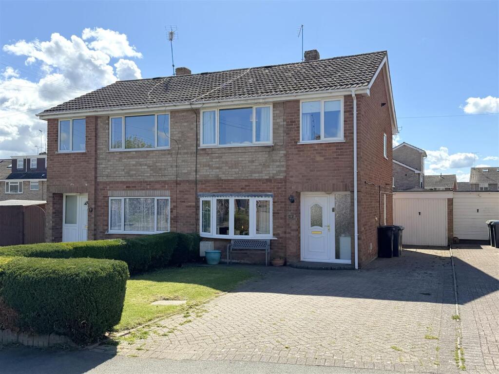 Main image of property: Lakin Drive, Bishops Itchington, Warwickshire