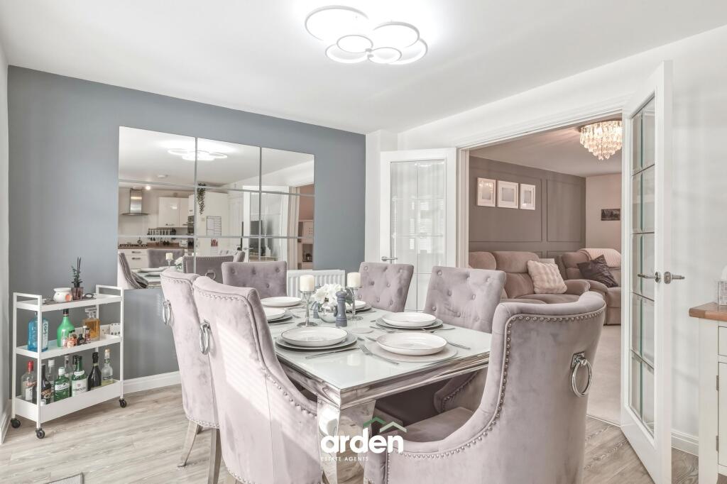 House in Redditch, Enfield - View 3