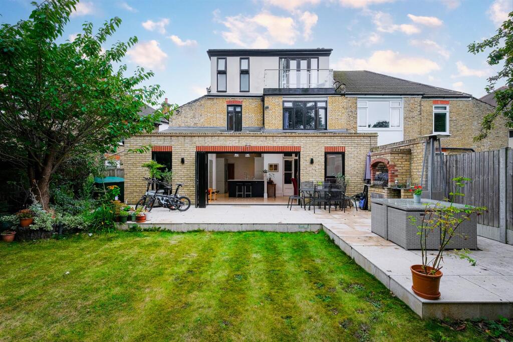 Belgrave Road, Wanstead photo 4