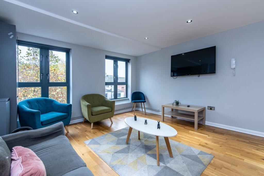 Main image of property: Malin Hill, Nottingham, Nottinghamshire, NG1