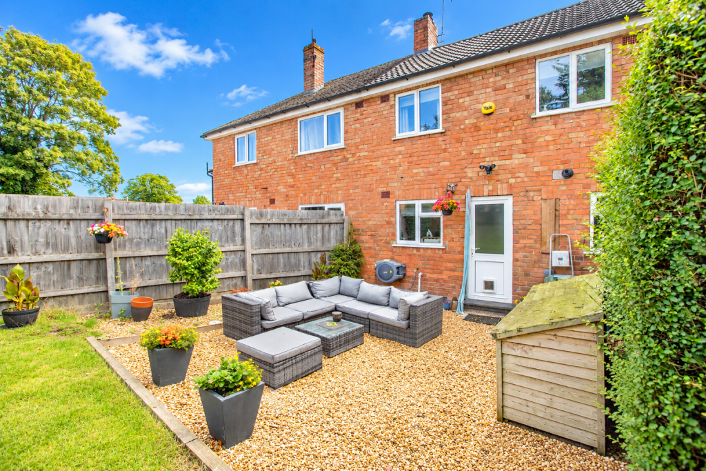 Main image of property: Clifton Square, Corby, Northamptonshire, NN17 2DB