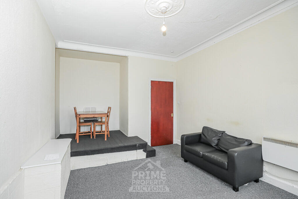 Apartment in Glasgow - View 4