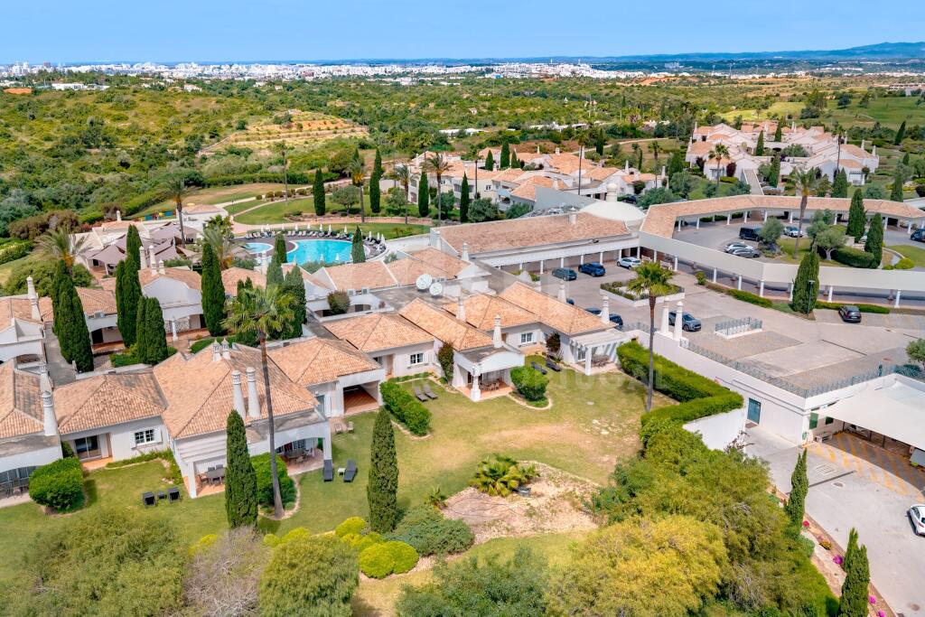 Main image of property: Algarve, Lagoa