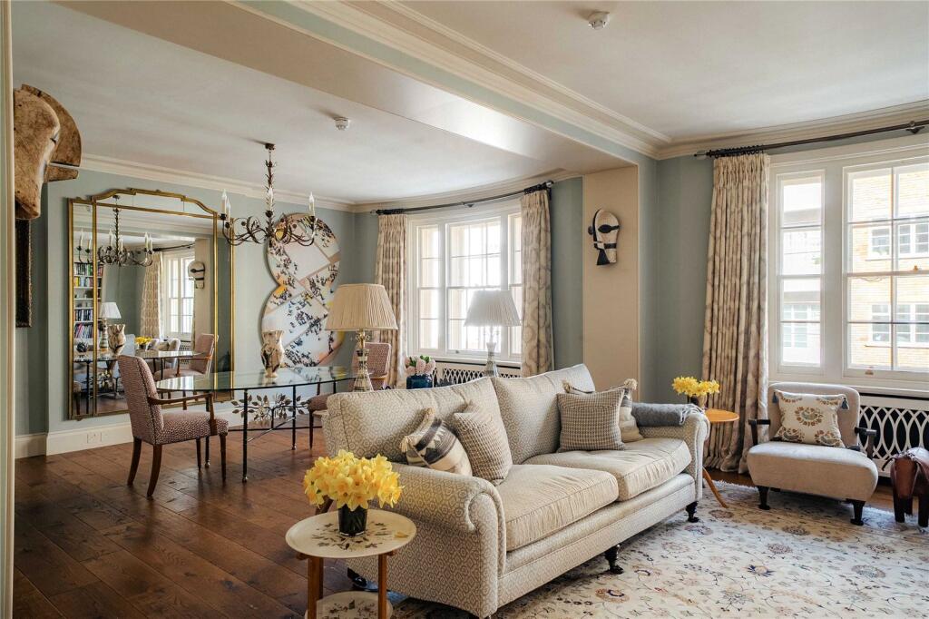 Main image of property: Newton Court, 53-59 Kensington Church Street, Kensington, London, W8