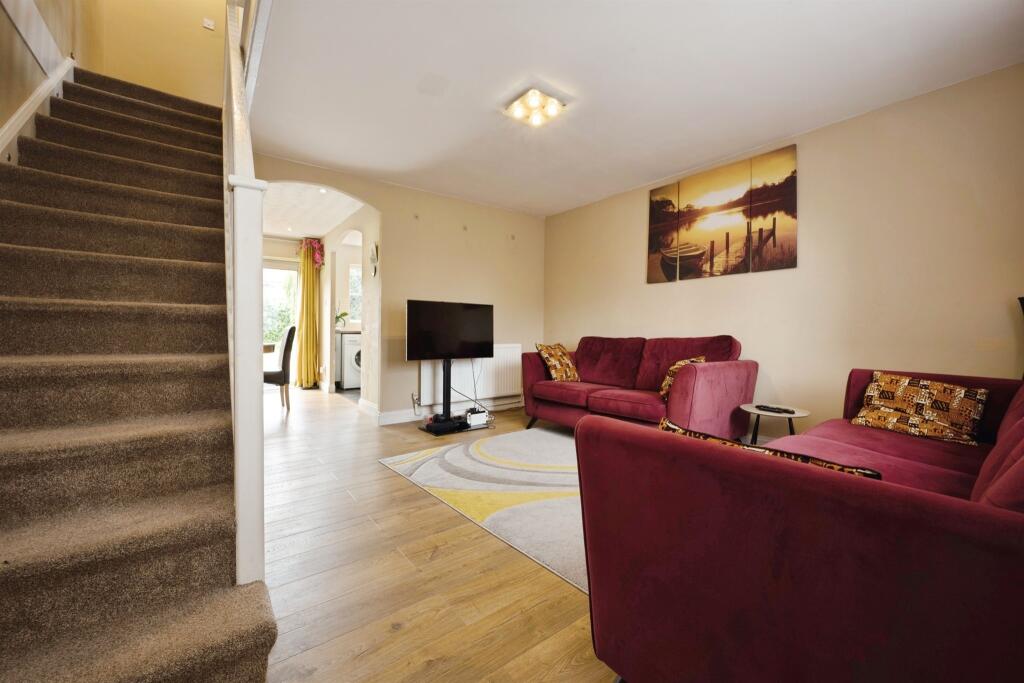 House in Luton - More