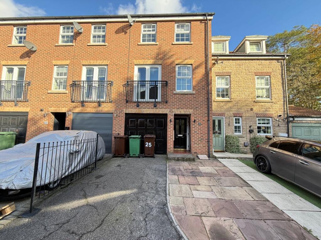 Main image of property: Barncroft Close, Ackworth, Pontefract, West Yorkshire, WF7
