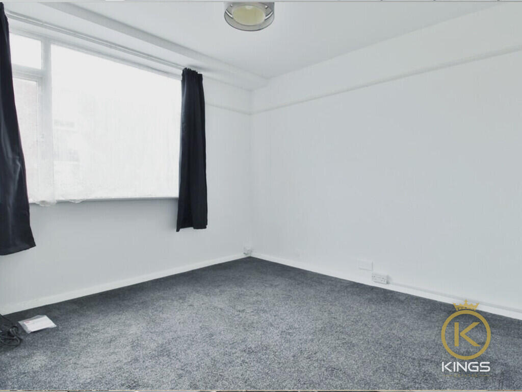House in Portsmouth - View 2