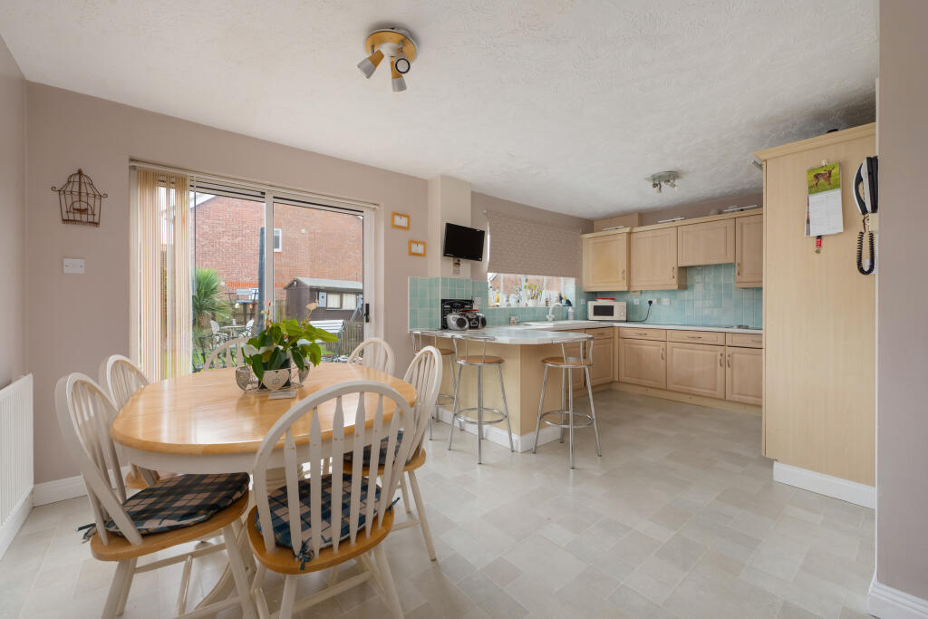 House in Whitstable, Mariner's View - View 3