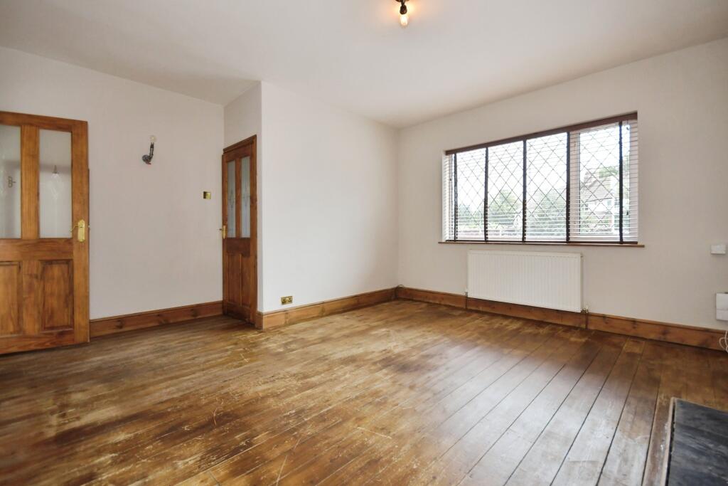 House in Chesterfield, Boythorpe - More