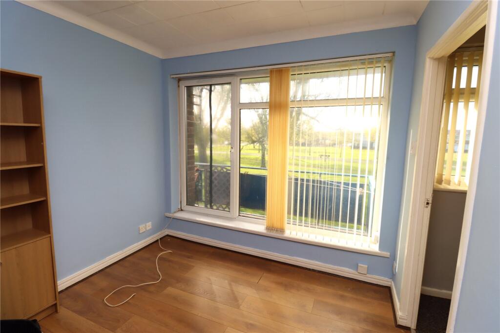 Kearsley Close, Seaton Delaval, Whitley Bay, Northumberland, NE25 photo 3