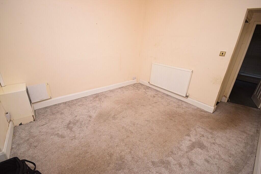 House in Birmingham, West Midlands - View 3