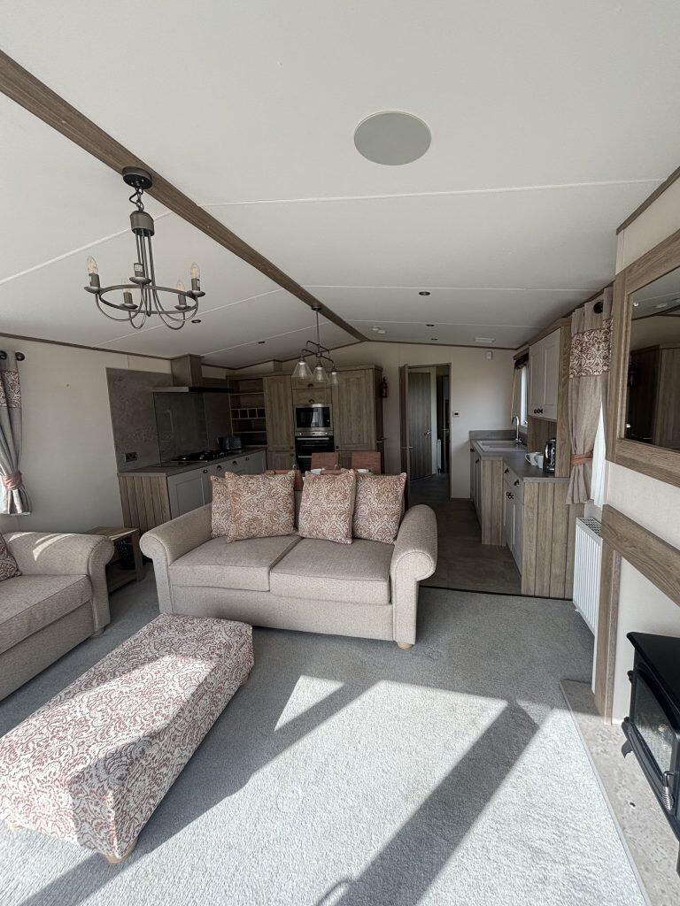 House in Peterborough - View 2