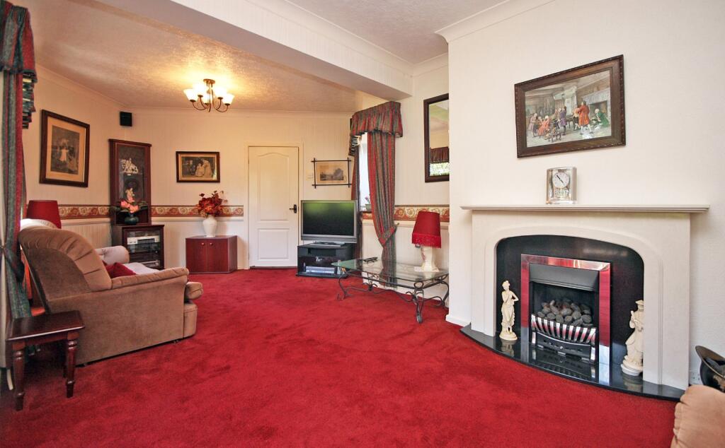 Pant Road, Caernarfon, Gwynedd, LL54 photo 2