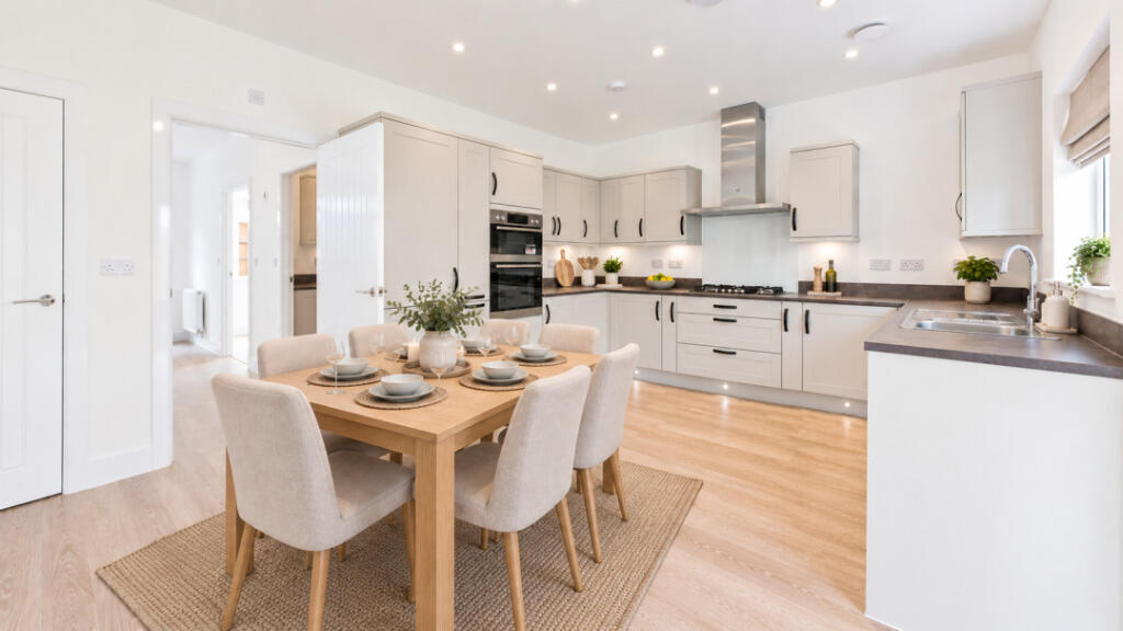 Main image of property: Delavale Road, Winchcombe, Tewkesbury,
GL54 5HN