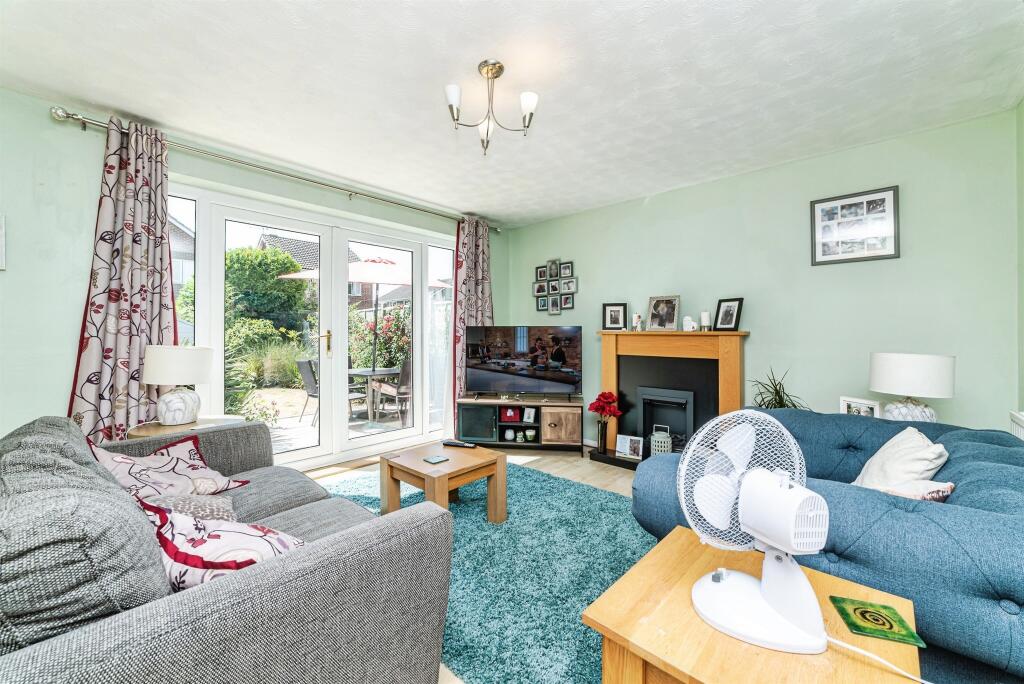 House in Basingstoke and Deane, Chineham - View 4