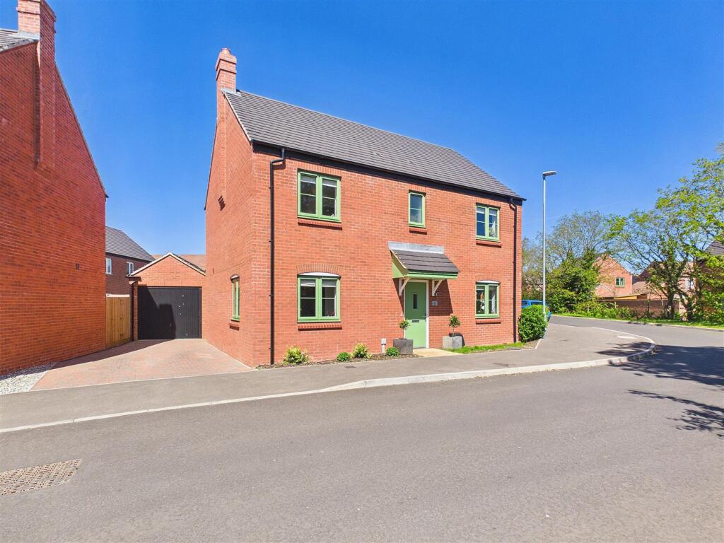 Main image of property: Meadow Lane, Alrewas, Burton-On-Trent