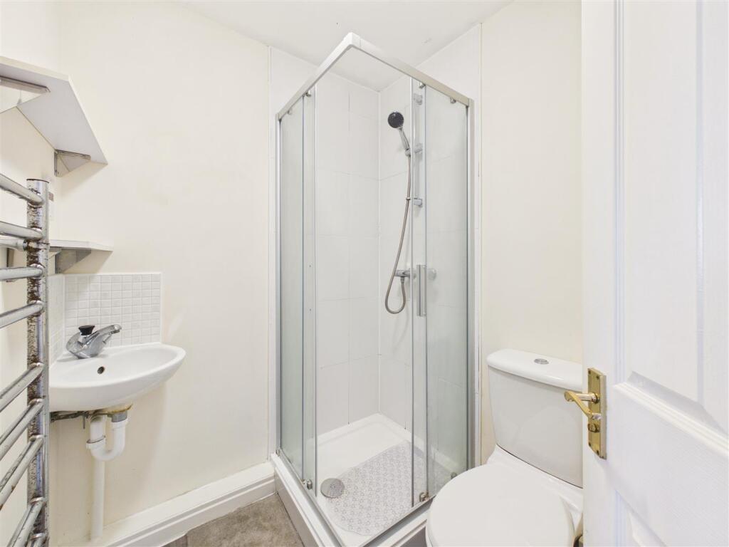 Apartment in Hull, Garrison Side, Victoria Dock - View 5