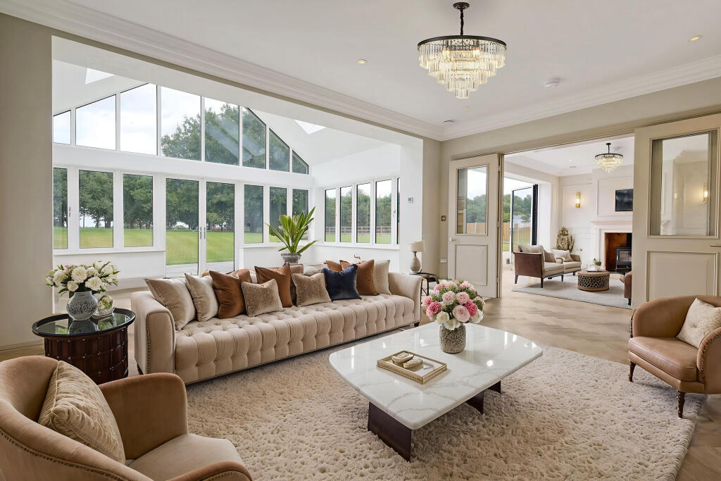 5-bed detached on Brambles Close, Felsted, £1,650,000
