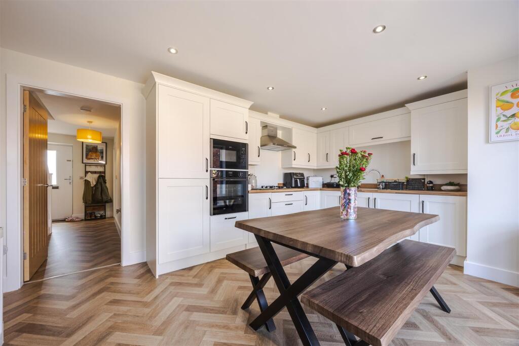 House in Winterton, North Lincolnshire - View 5