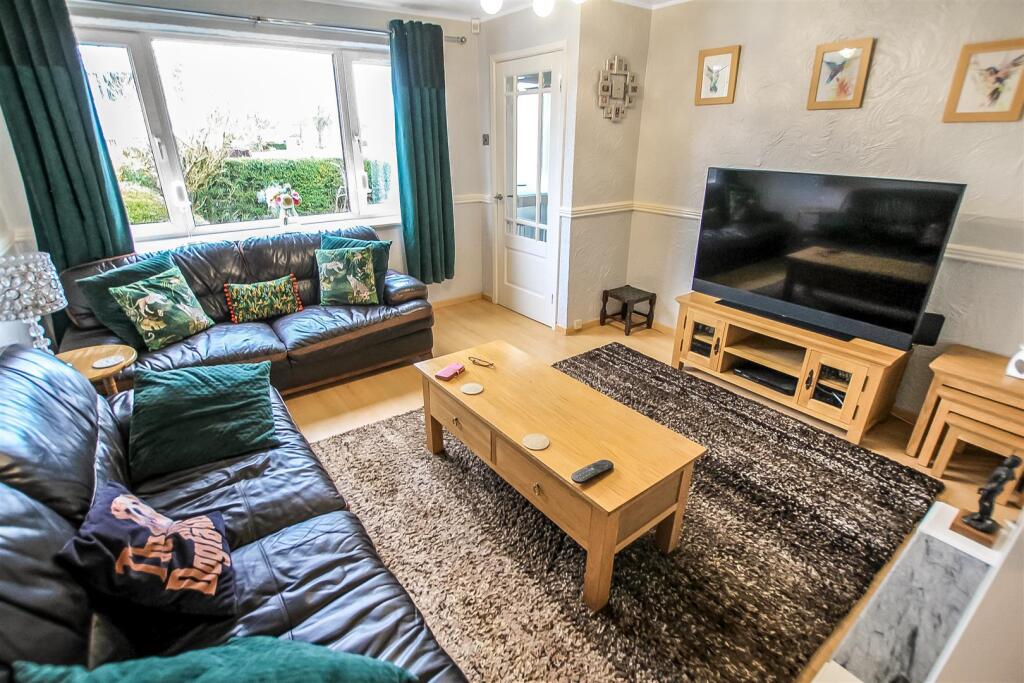 Lascelles Avenue, Newton Aycliffe photo 2