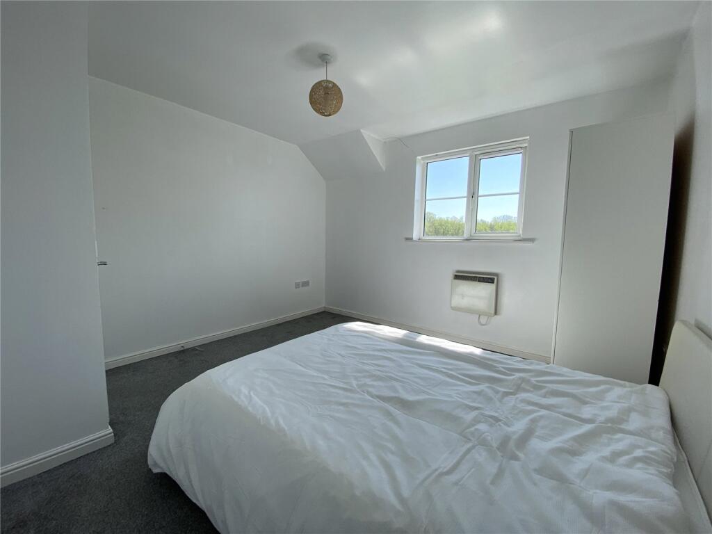 Medway Court, St. Helens, Merseyside, WA9 photo 2