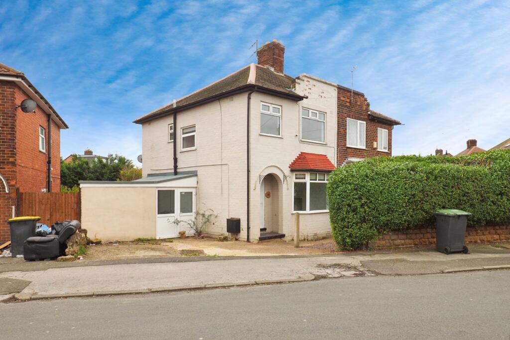 Main image of property: Lilac Crescent, Beeston, NG9