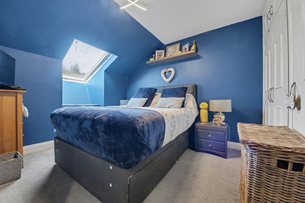 Main image of property: 71 South East Road, Sholing, SO19