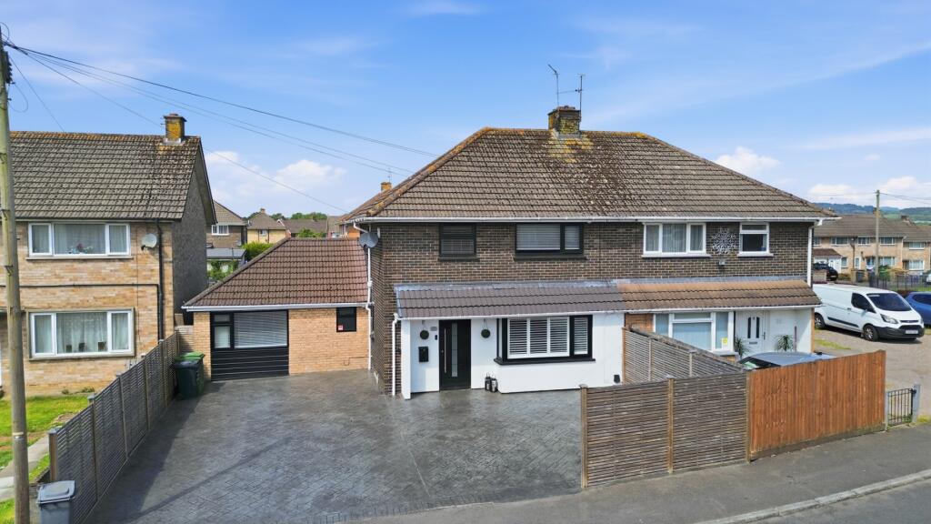 Main image of property: Crediton Road, Llanrumney, Cardiff, South Glamorgan, CF3