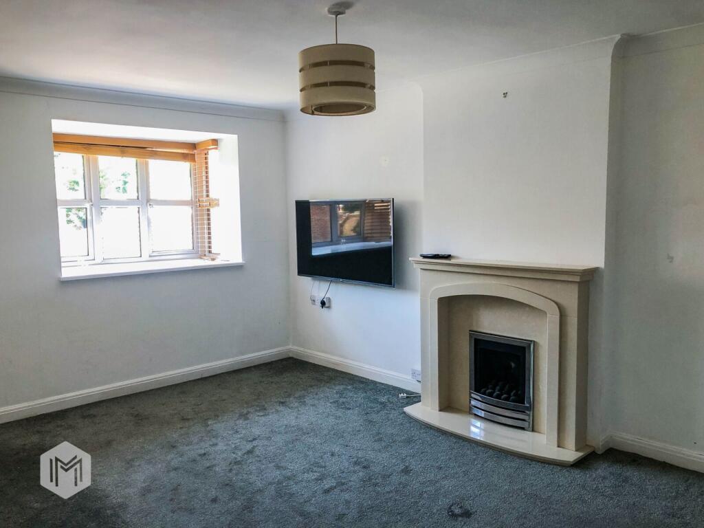 Apartment in Bolton, Greater Manchester - View 2